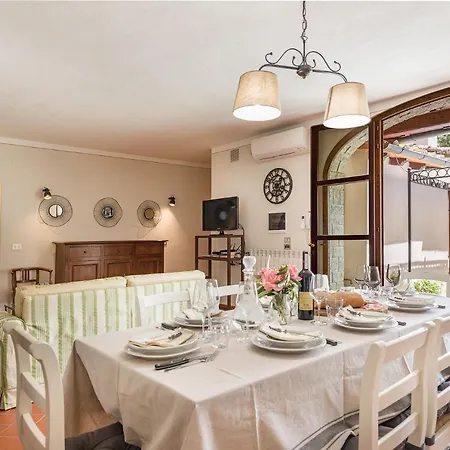 Poggio Sereno 8 * Cortona