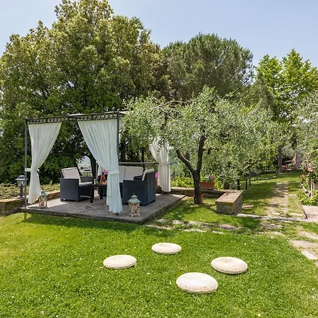 Villa Poggio Sereno 8 *
